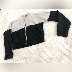NWOT Never Worn Small Adidas two toned lightweight windbreaker with pockets